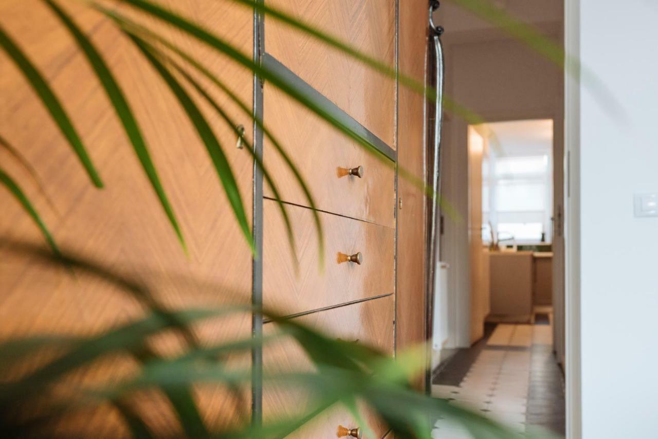 Brezoianu Spacious Flat Бухарест Экстерьер фото