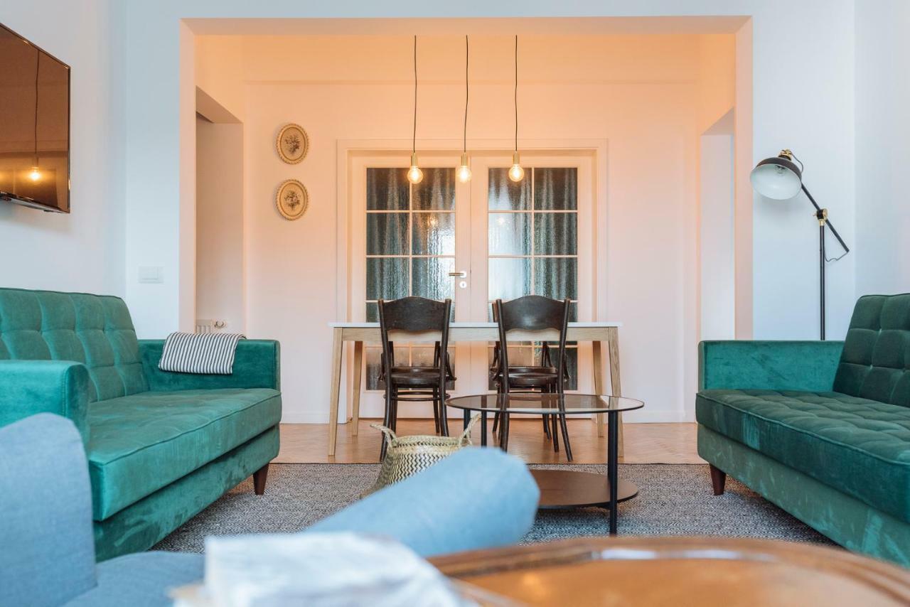 Brezoianu Spacious Flat Бухарест Экстерьер фото